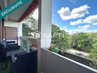 Appartement - 64 m² - 3 pièces