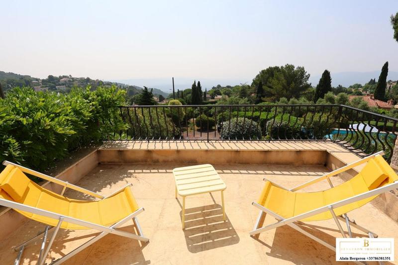 Villa - 154 m² - 5 pièces