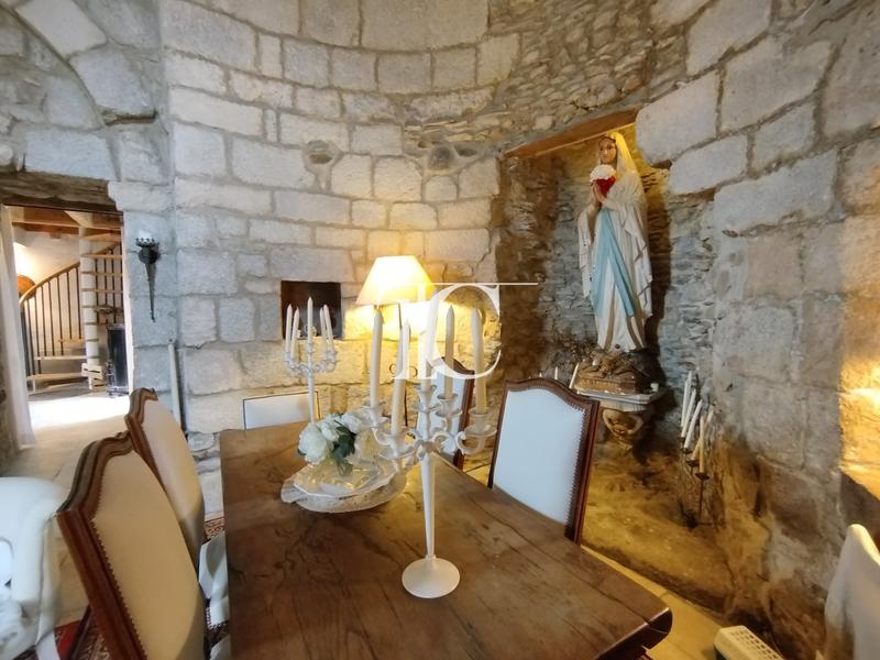 Maison en pierre - 116 m² - 5 pièces