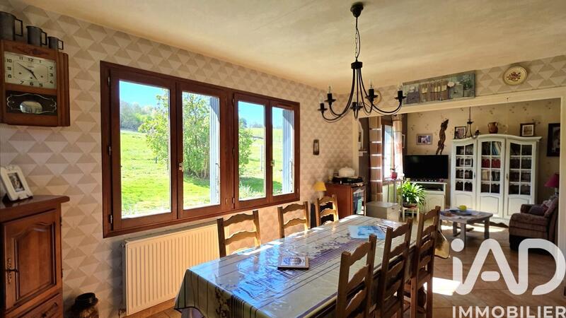 Maison - 82 m² - 4 pièces