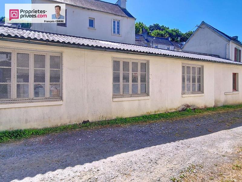 Immeuble - 70 m² - 5 pièces