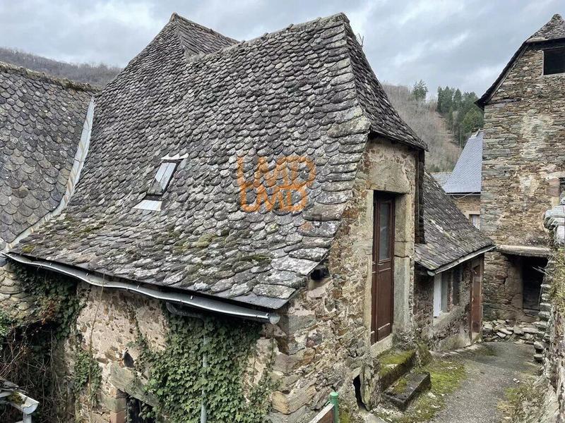 Maison de village - 152 m² - 8 pièces