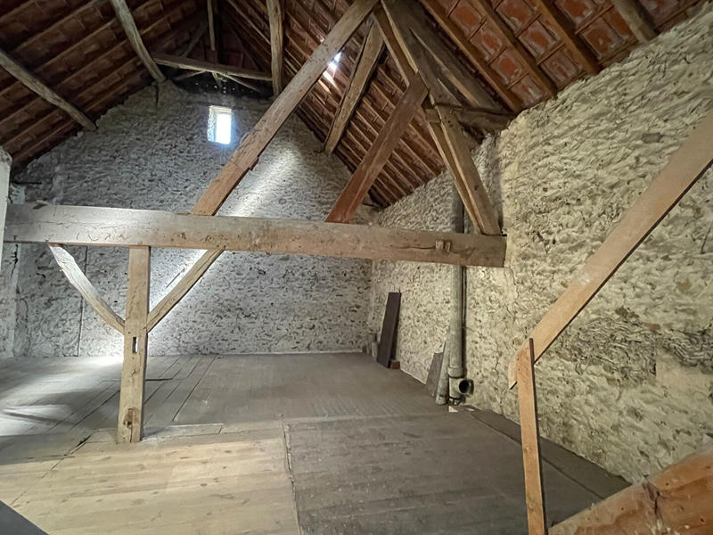 Maison - 85 m² - 4 pièces