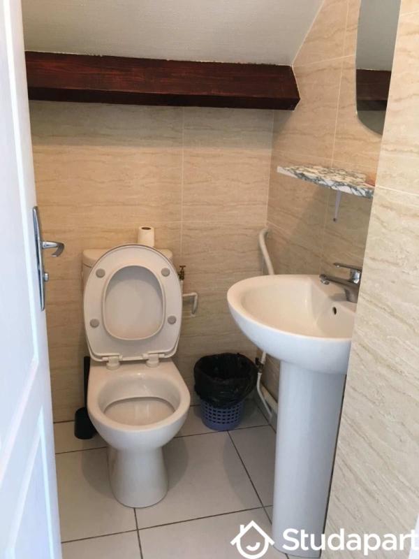 Chambre - 9 m² - 1 pièce