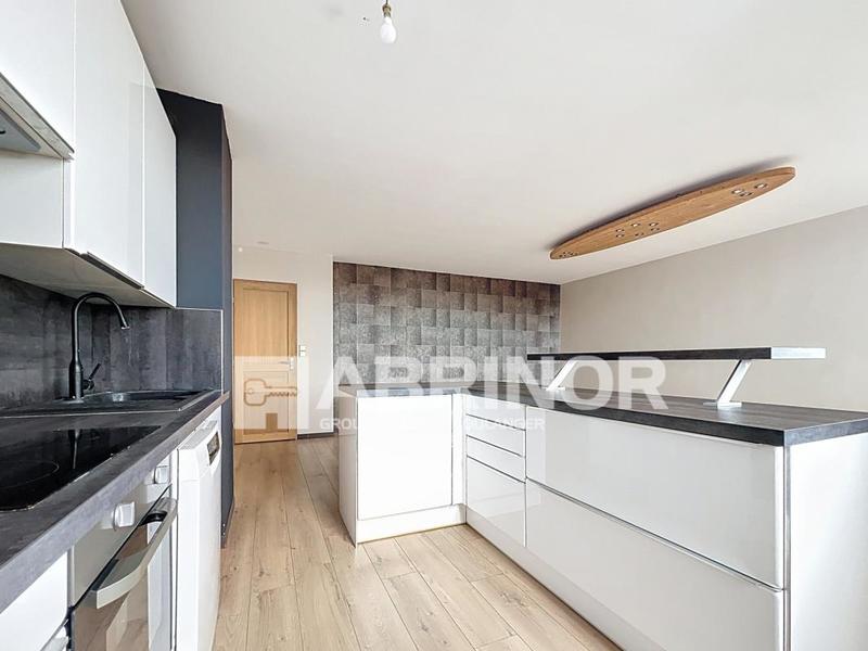 Appartement - 84 m² - 3 pièces