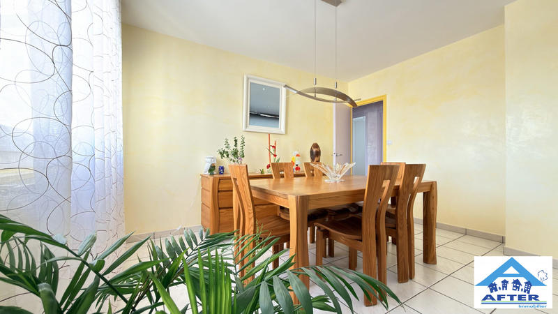 Maison - 130 m² - 6 pièces