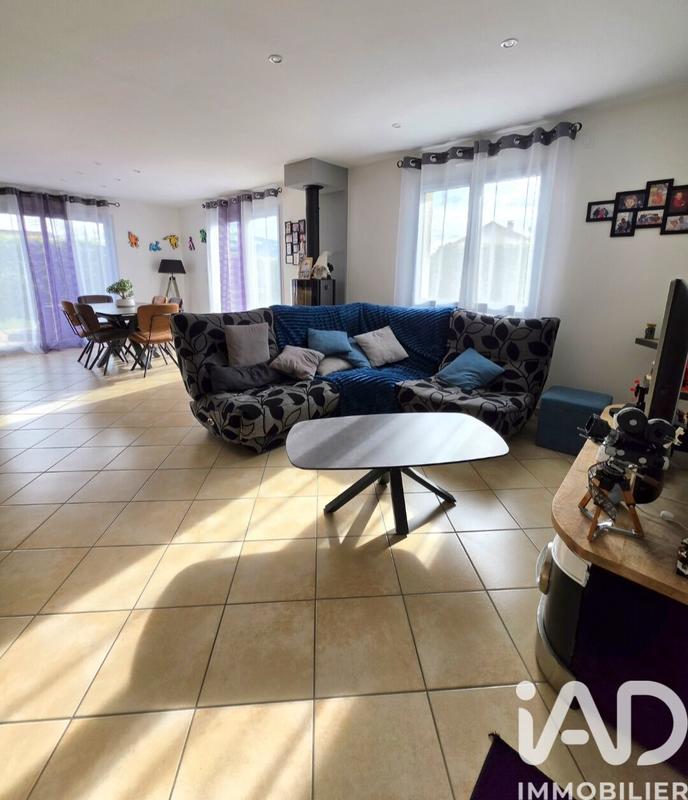 Maison - 102 m² - 5 pièces
