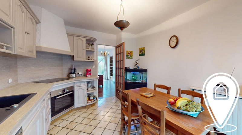 Maison - 151 m² - 7 pièces