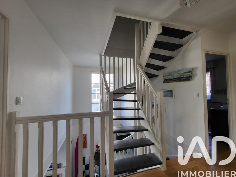 Maison - 133 m² - 6 pièces