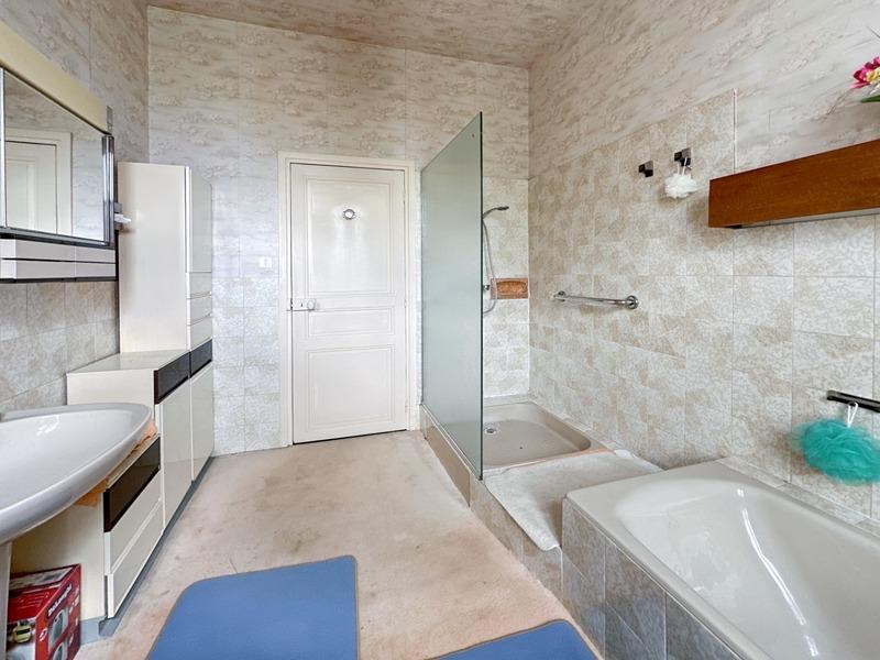 Maison bourgeoise - 192 m² - 6 pièces