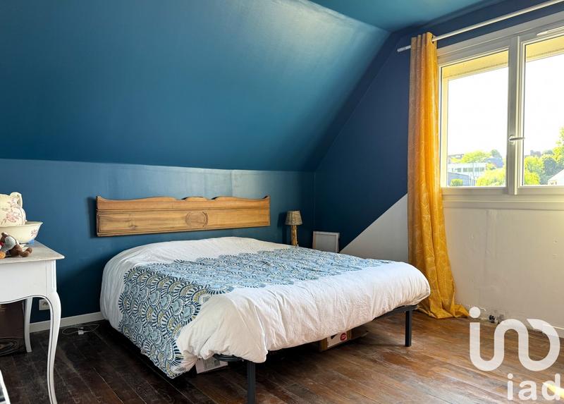 Maison - 180 m² - 8 pièces