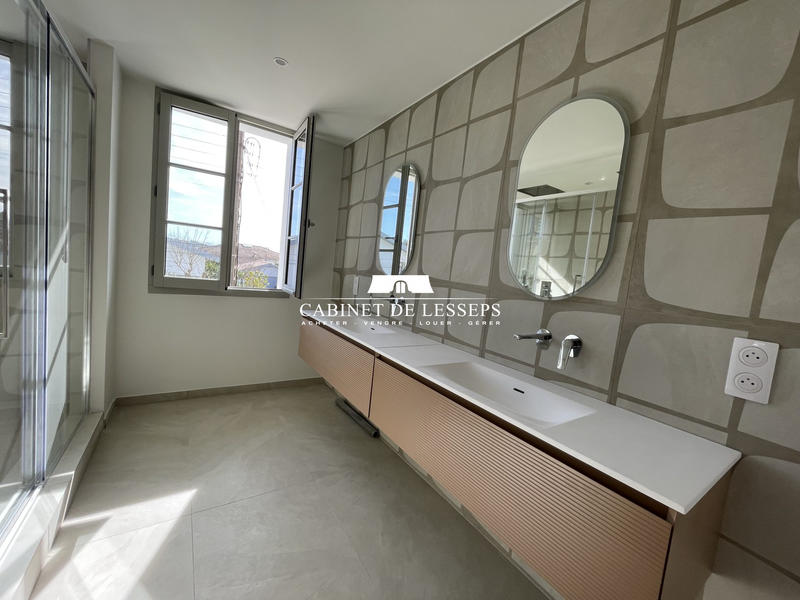 Maison - 162 m² - 6 pièces