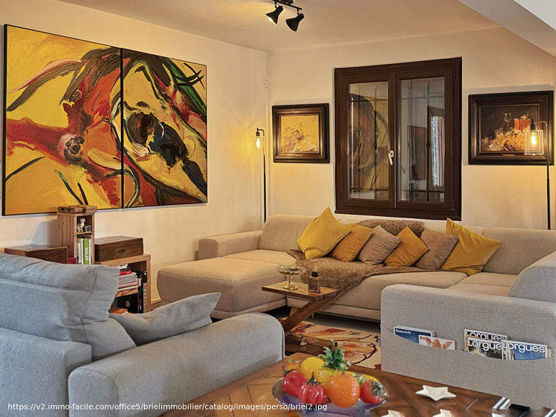 Maison - 140 m² - 6 pièces