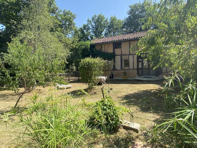 Maison en pierre - 254 m² - 10 pièces