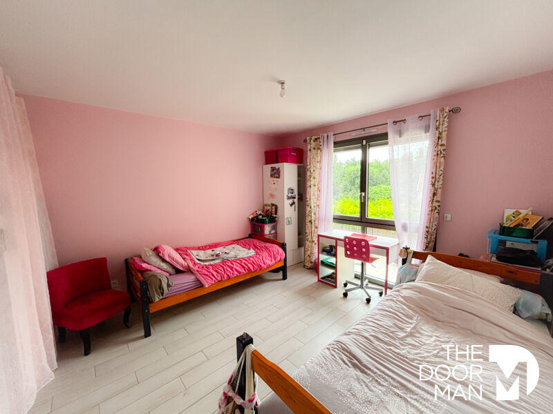 Maison - 197 m² - 7 pièces