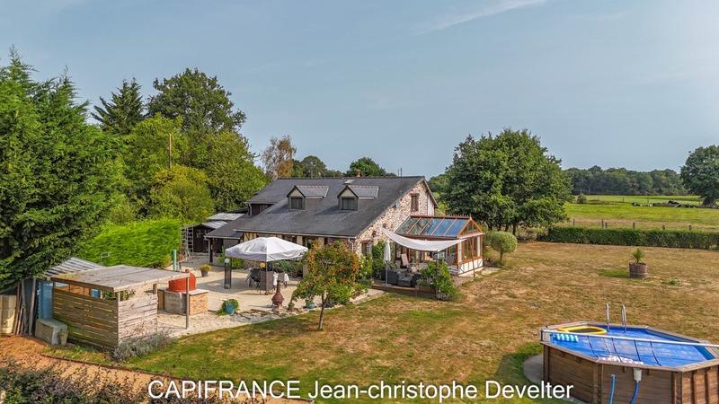Maison en pierre - 133 m² - 6 pièces