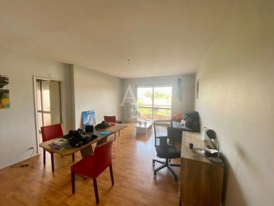 Appartement - 62 m² - 2 pièces