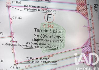 Terrain - 839 m²