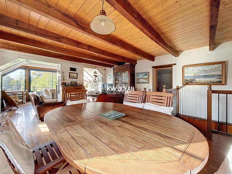 Maison - 160 m² - 7 pièces