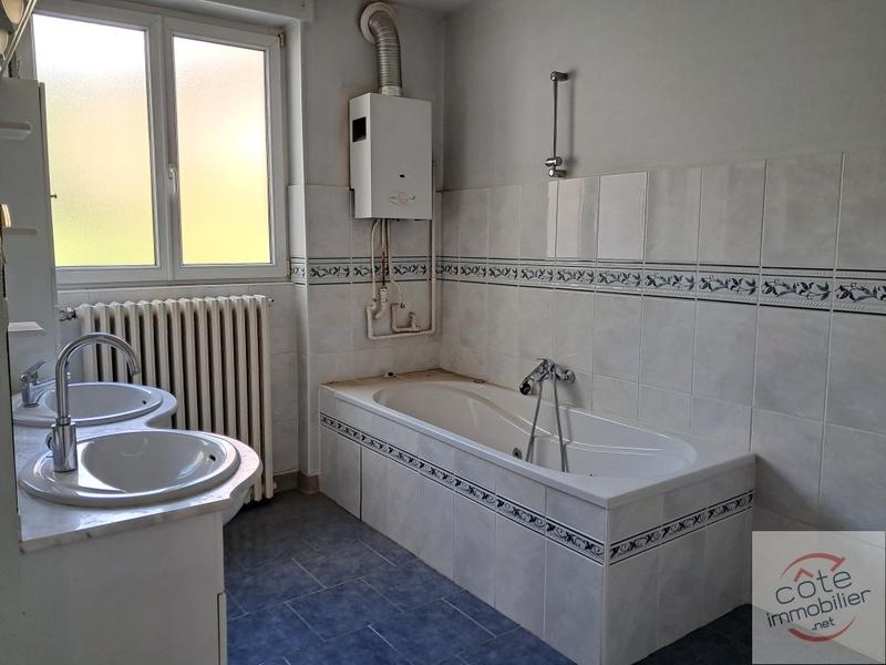 Maison - 336 m² - 15 pièces