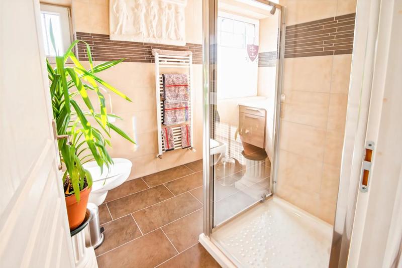 Maison d'architecte - 270 m² - 10 pièces