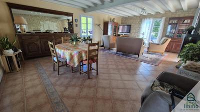 Maison - 138 m² - 6 pièces