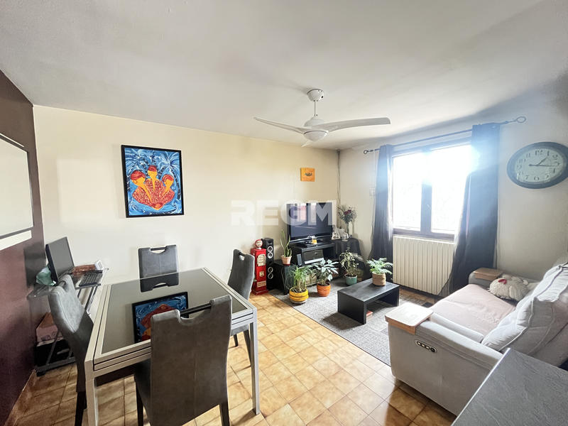 Maison - 180 m² - 7 pièces