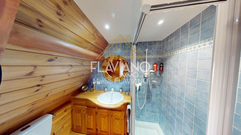 Maison - 147 m² - 7 pièces