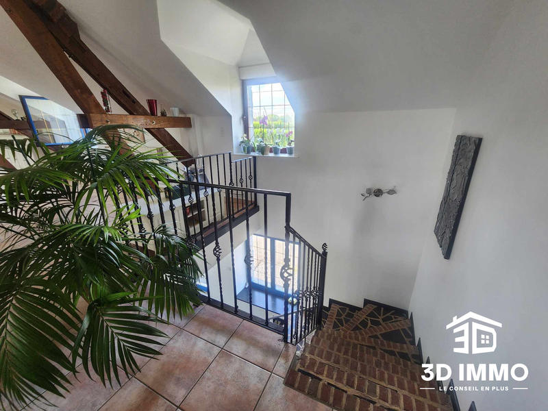 Maison - 400 m² - 7 pièces