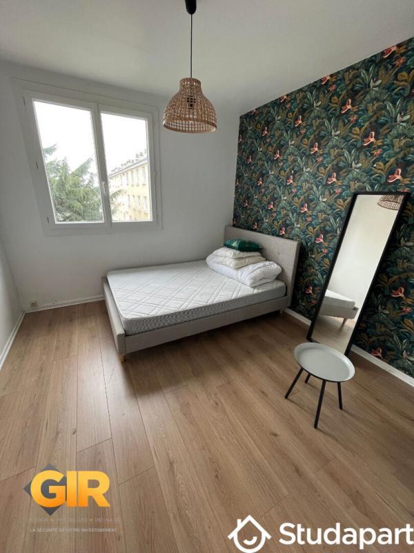 Chambre - 9 m² - 1 pièce