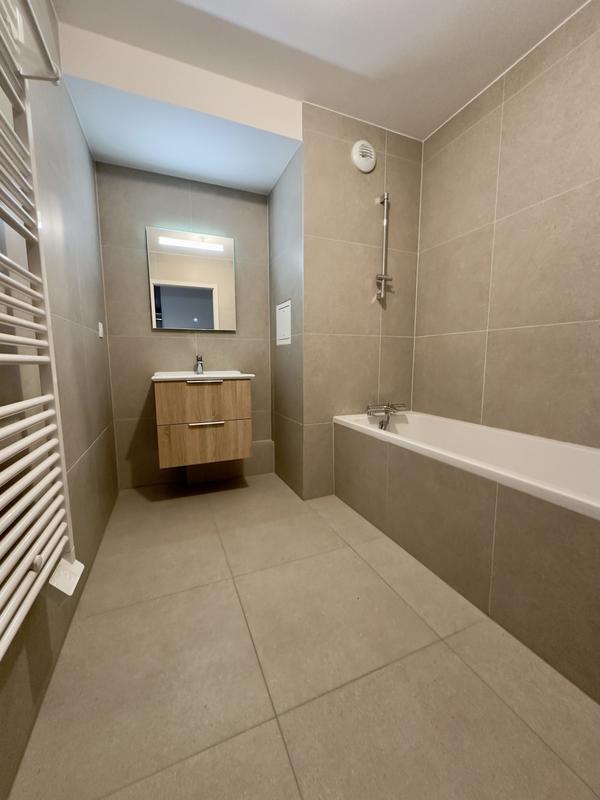 Appartement - 94 m² - 4 pièces