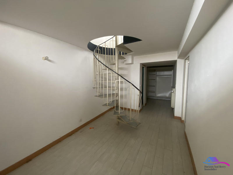 Appartement - 80 m² - 3 pièces