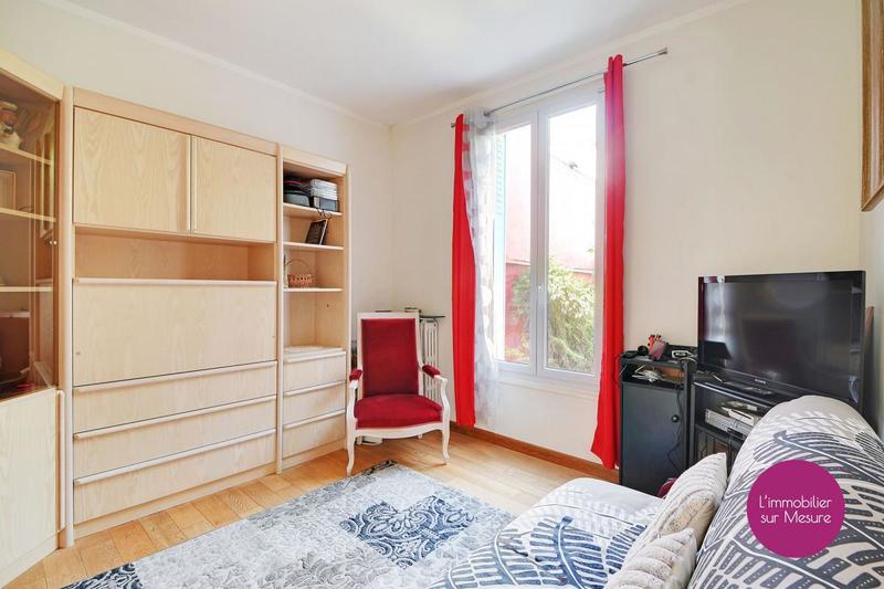 Villa - 230 m² - 8 pièces