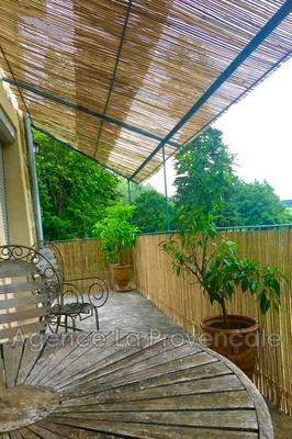 Demeure - 455 m² - 10 pièces