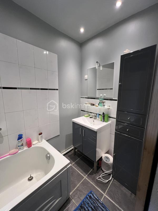 Maison - 63 m² - 3 pièces