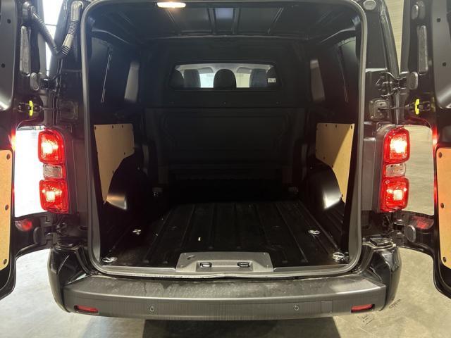 Peugeot Expert Cabine Approfondie 5 Places Xl Long Bluehdi 180 Ch Eat8 Pack - Noir Look Jantes 3 Cameras Led Jumpy