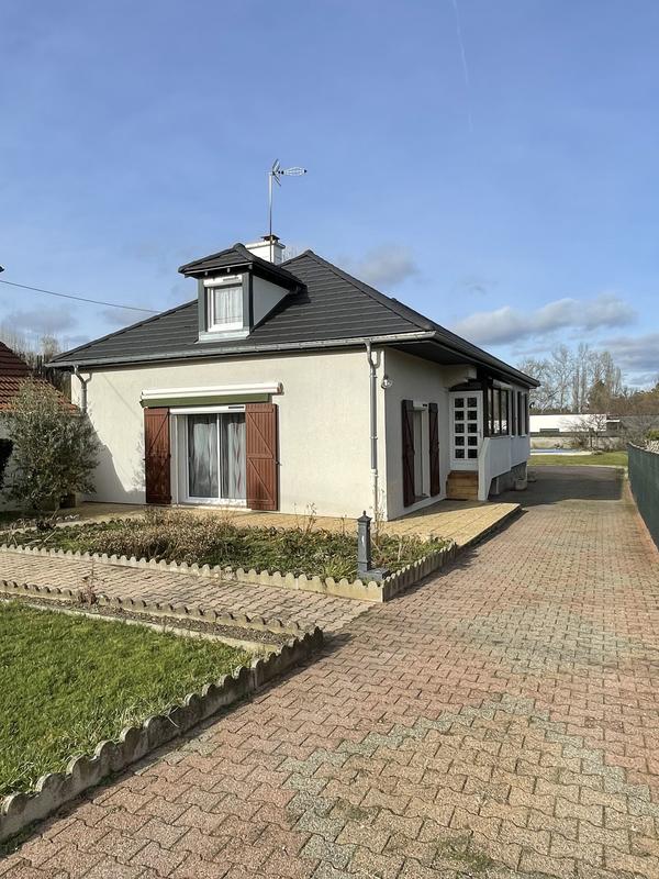 Maison - 120 m² - 5 pièces