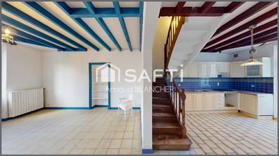 Maison - 93 m² - 4 pièces