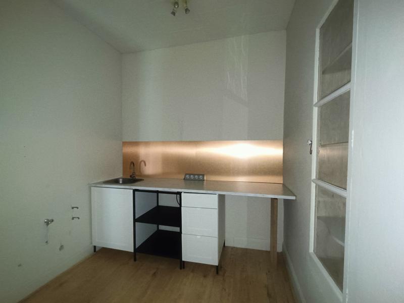 Bureau - 46 m² - 4 pièces