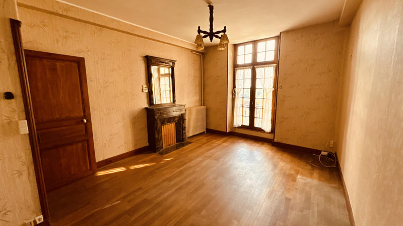 Maison - 183 m² - 7 pièces