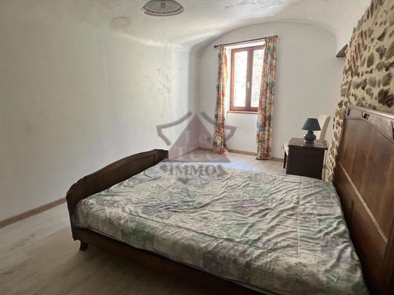 Maison - 198 m² - 10 pièces