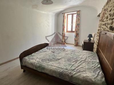 Maison - 198 m² - 10 pièces