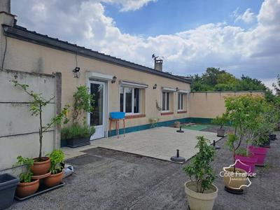 Maison - 217 m² - 7 pièces