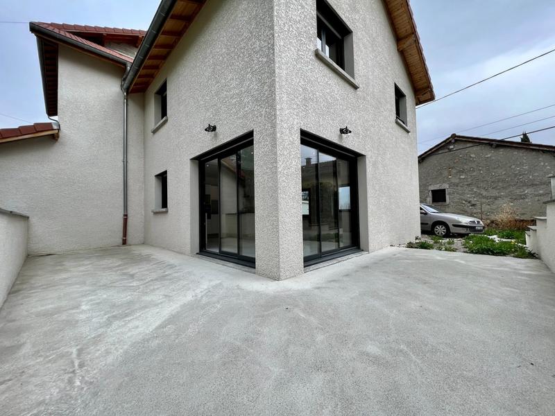 Appartement - 79 m² - 3 pièces