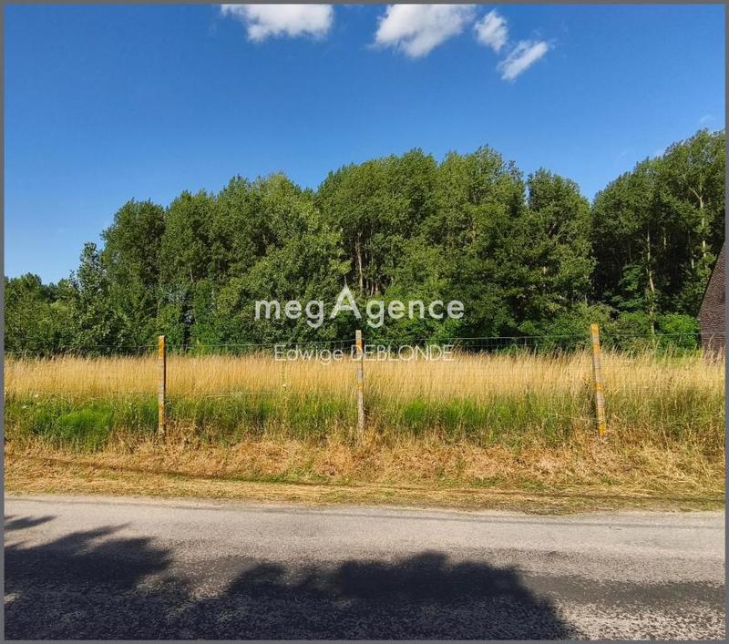 Terrain constructible - 1 427 m²
