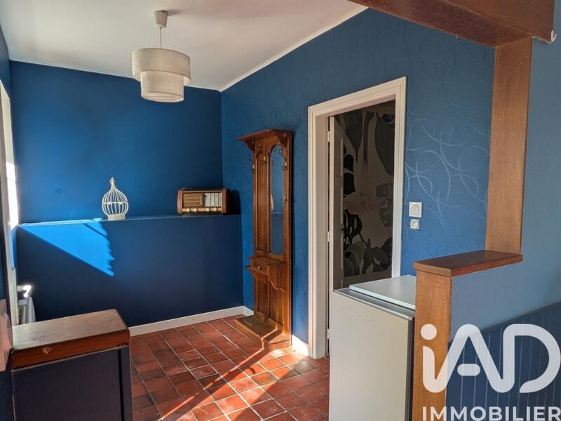 Maison - 335 m² - 12 pièces