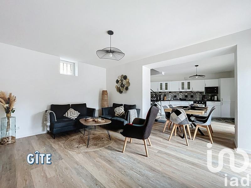 Maison - 362 m² - 13 pièces