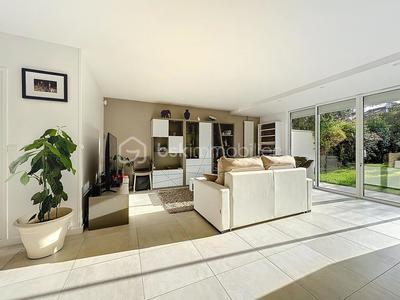 Maison - 157 m² - 5 pièces