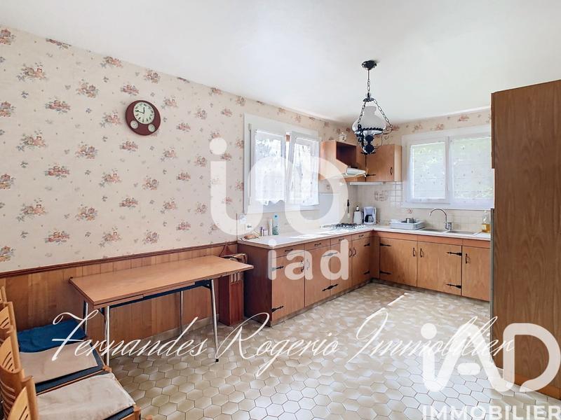 Maison - 170 m² - 8 pièces