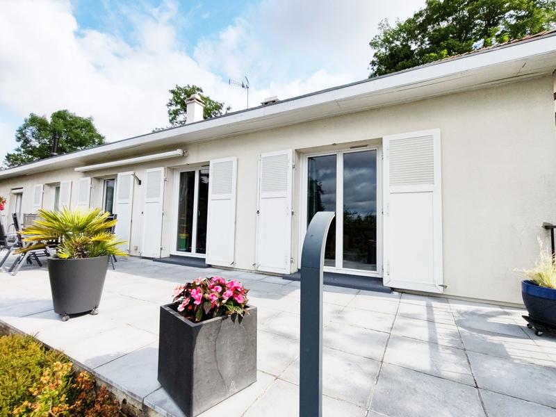 Maison - 152 m² - 7 pièces